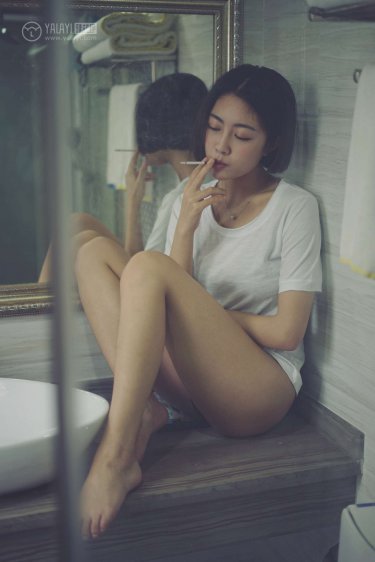 父母儿女一家大联欢的视频